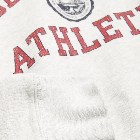 NWT OLD NAVY 94 Fleece Logo Sweatshirt COLOR WHITE - Picture 3 of 6